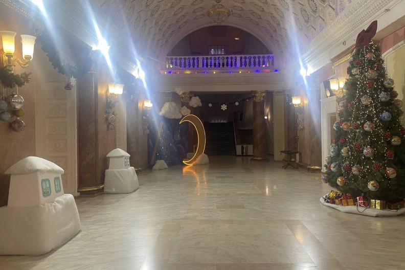 У головному театрі Запорізької області підготували новорічно-різдвяну прем'єру для дітей